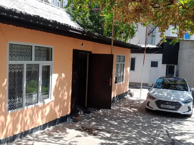 3-комн. дом, 1 этаж, 1м²,  Хитой бозор к. Есенина 9-гузаргох, Душанбе
