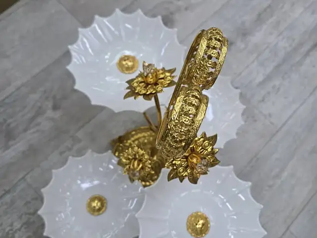 Ваза, Худжанд