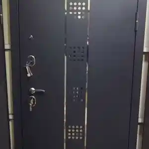 Дверь, Душанбе