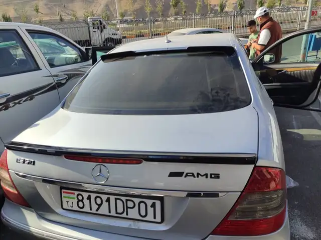 Спойлер багажа от Mercedes-Benz W211, Душанбе
