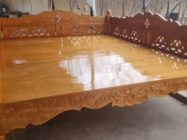 Тапчан, Душанбе