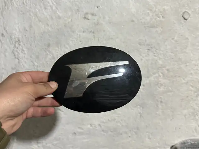 Знак от Lexus, Душанбе