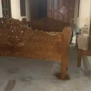 Тапчан, Душанбе