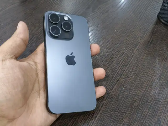Apple iPhone 15 Pro, 128 gb, Black Titanium, Душанбе