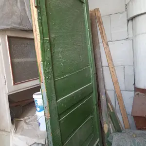 Деревянная дверь, Душанбе