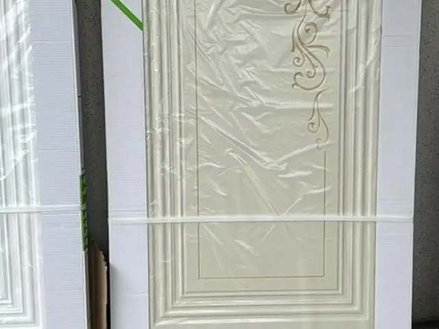 Дверь, Душанбе