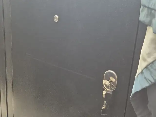 Дверь, Душанбе