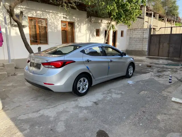 Hyundai Avante