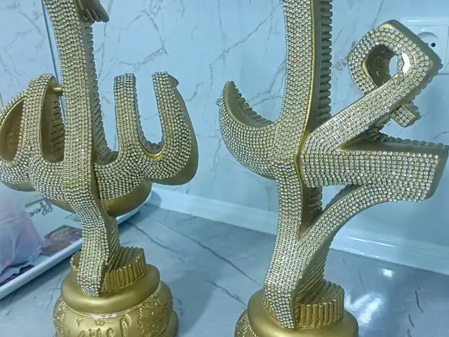 Статуэтка, Хуҷанд