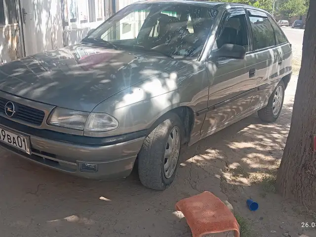 Opel Astra F