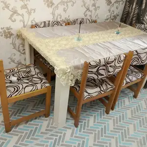 Стол и стулья, Хуҷанд