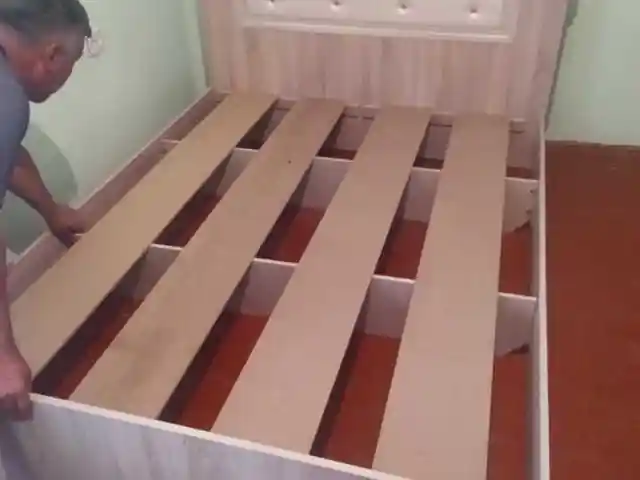 Двухспальная кровать, Душанбе