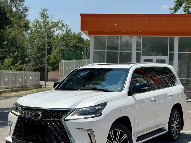 Lexus LX series
