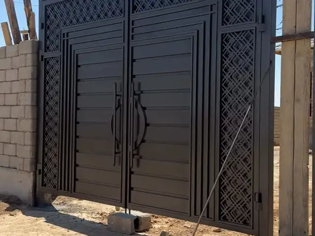 Дарвоза, Душанбе