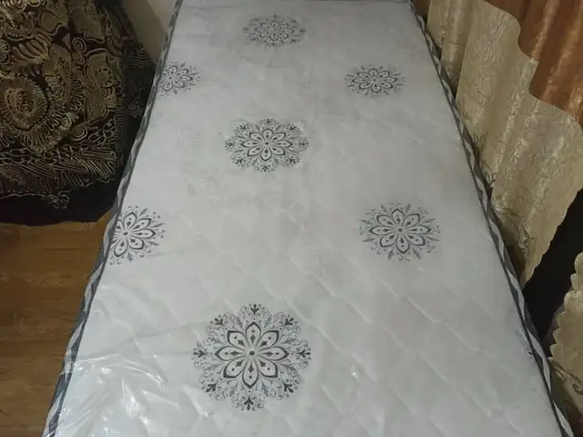 Кровать с матрасом, Душанбе
