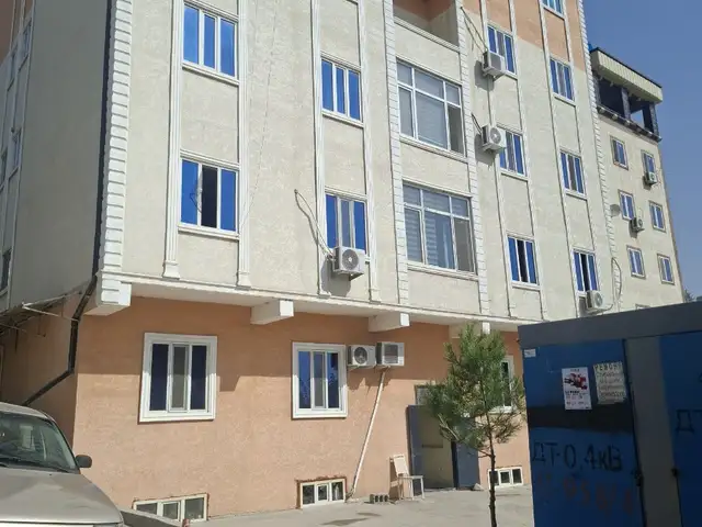 3-комн. квартира, 1 этаж, 52 м², Зарафшон, Душанбе