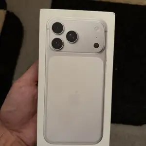 Apple iPhone 17 Pro Max, 256 gb, Silver, Душанбе