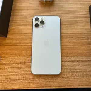 Apple iPhone 11 Pro Max, 256 gb, Silver, Хуҷанд