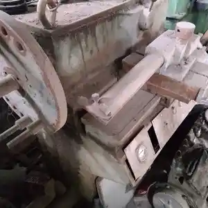 Станок для расточки тормозной колодки грузовых автомобилей, Хамадани