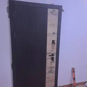 Входная дверь, Душанбе