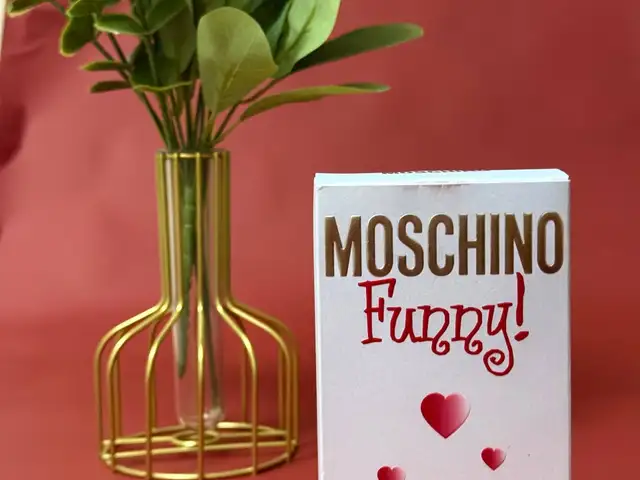 Духи Moschino Funny 100ml, Душанбе