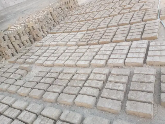 Хишти хом, Хуҷанд
