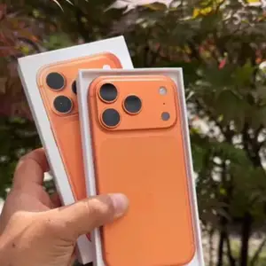 Apple iPhone 17 Pro Max, 512 gb, Cosmic Orange дубликат, Душанбе