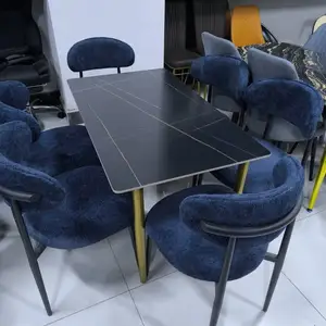 Стол и стулья, Душанбе