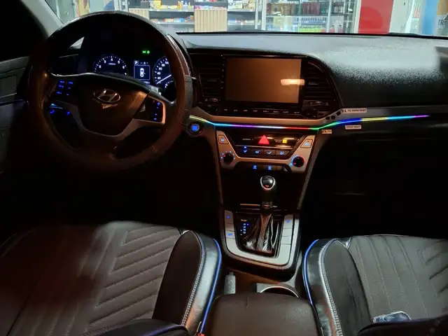 Hyundai Avante, 2017, Шахринав - 6