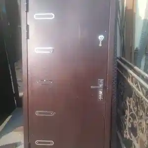 Дверь, Душанбе