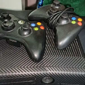 Игровая приставка Xbox 360, Исфара