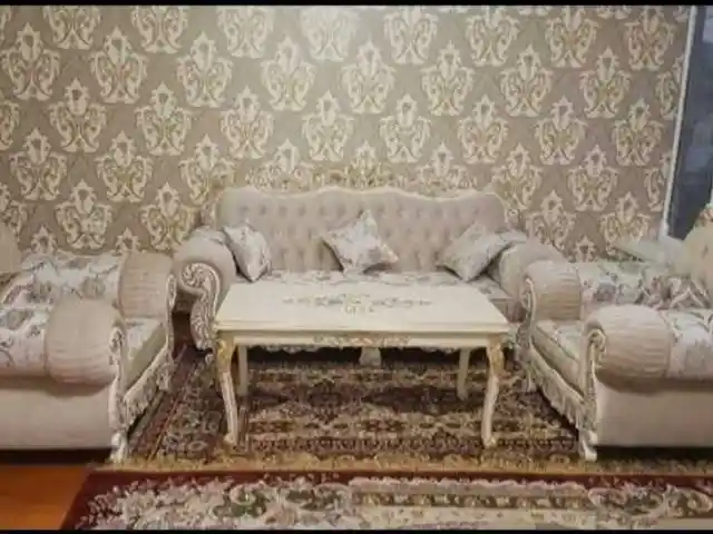 Диван с креслами, Душанбе