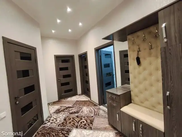 2-комн. квартира, 2 этаж, 60м², 19ба назди Амид, Хуҷанд