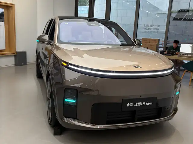 Li Auto (LiXiang) L9