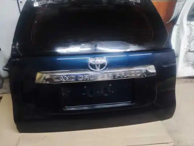 Задняя дверь от Toyota Prado, Душанбе