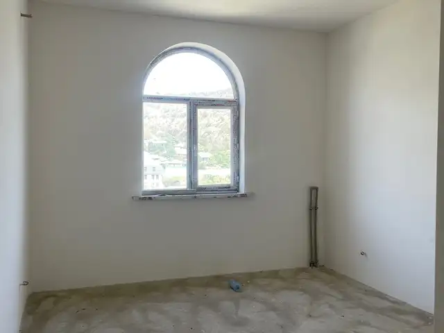 3-комн. квартира, 13 этаж, 109 м², Сомони, Душанбе