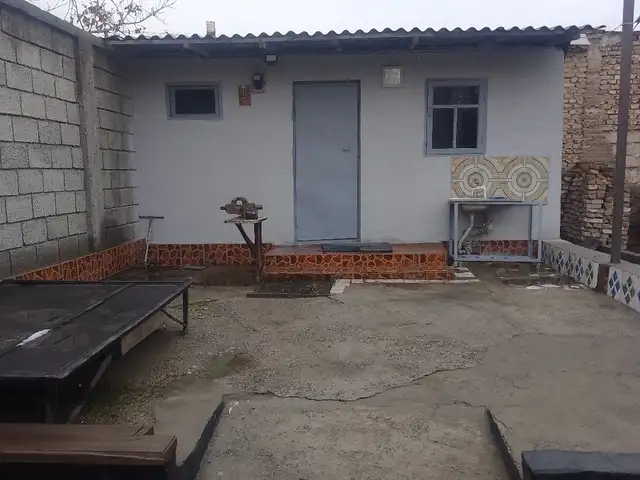 1 этажн. 6-комн. дом, 7 соток, Повороти Бустон, Бустон (Чкаловск)