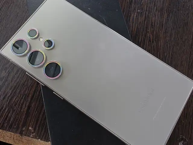 Samsung Galaxy S24 Ultra, Хуҷанд