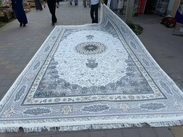 Ковер/Колин/Ковёр, Душанбе