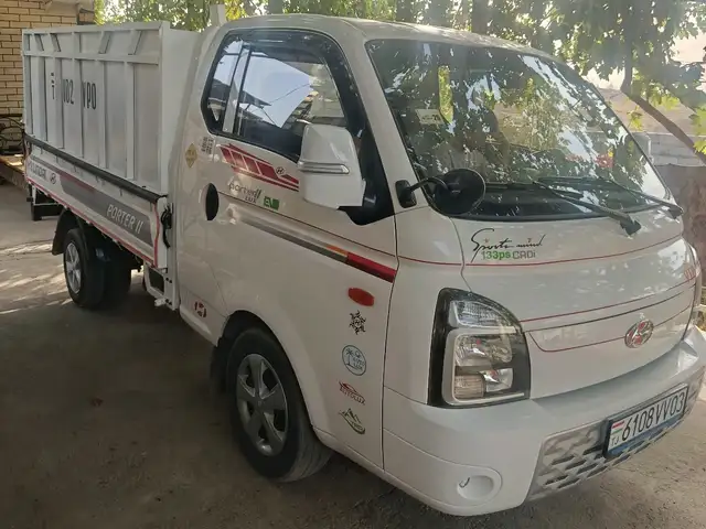 Бортовой автомобиль Hyundai Porter ,2015, Кӯлоб