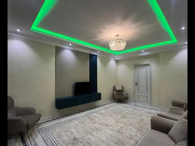 2-комн. квартира, 16 этаж, 105м², И.Сомони, Душанбе