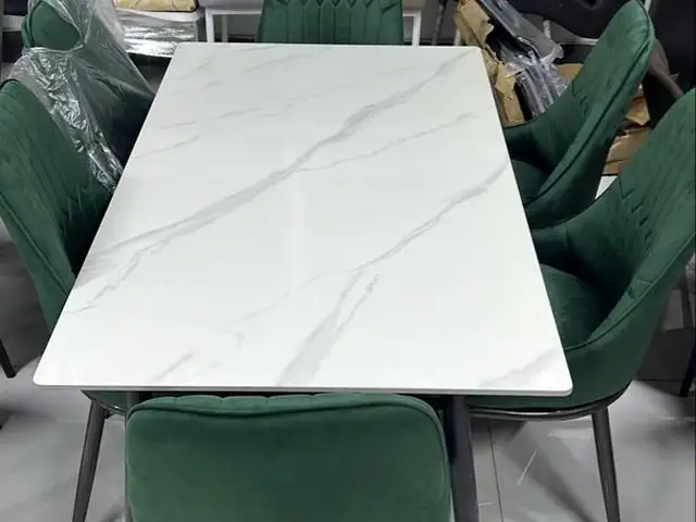 Стол и стулья, Душанбе