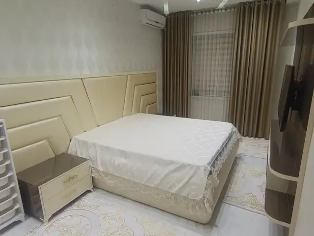 2-комн. квартира, 8 этаж, 70м², Шохмансур, Душанбе