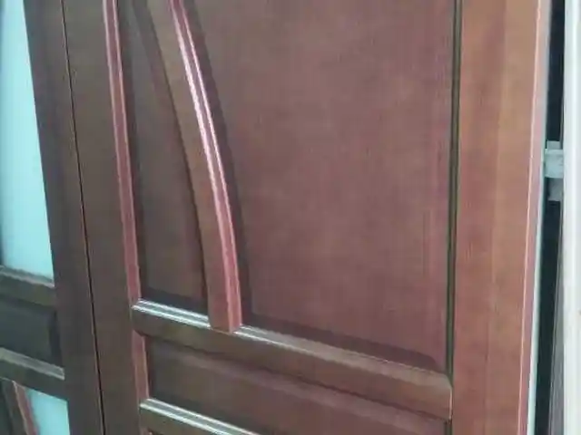 Дверь, Душанбе
