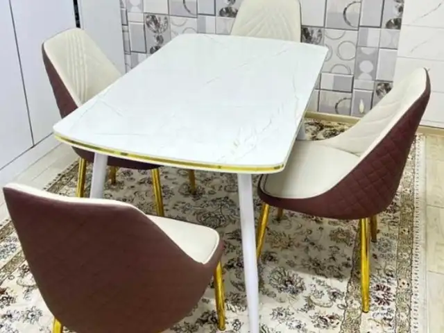 Стол и стулья, Душанбе
