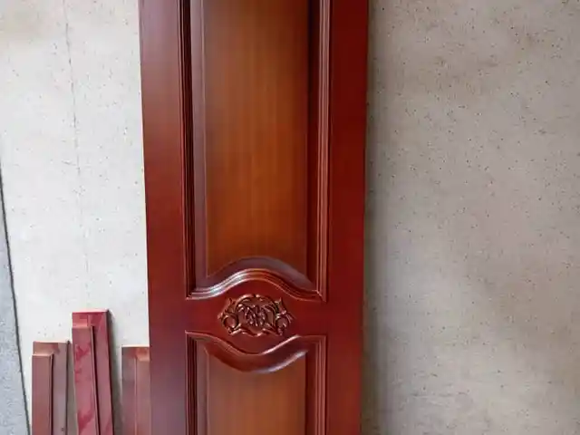 Дверь, Душанбе