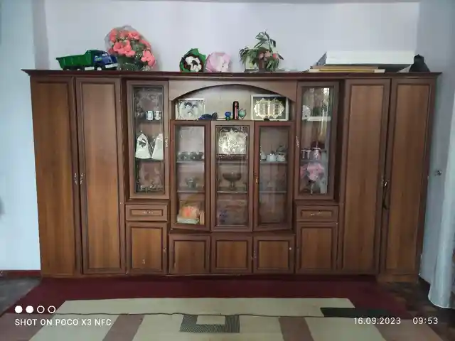 Стенка для гостиной, Турсунзаде