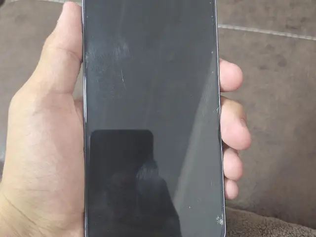 Samsung Galaxy S24 Plus, Худжанд
