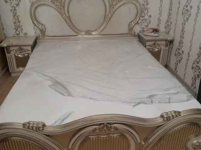 Спальный гарнитур, Спитамен
