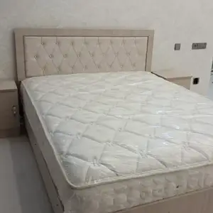 Двуспальная Кровать, Худжанд